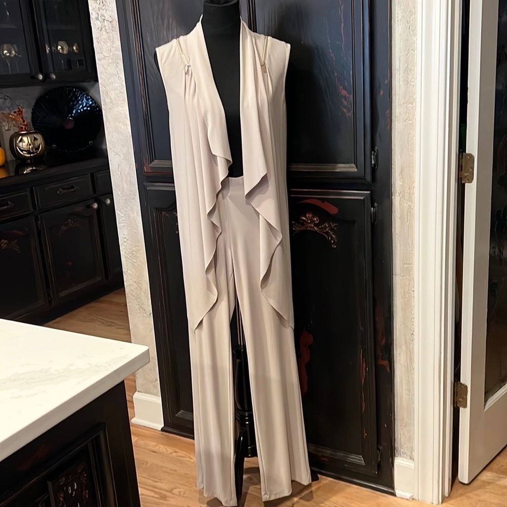 Elegant Cream Sleeveless Jumpsuit
